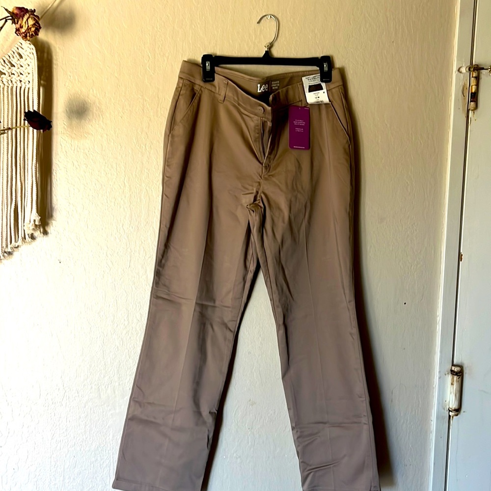 Women’s casual tan color pants.